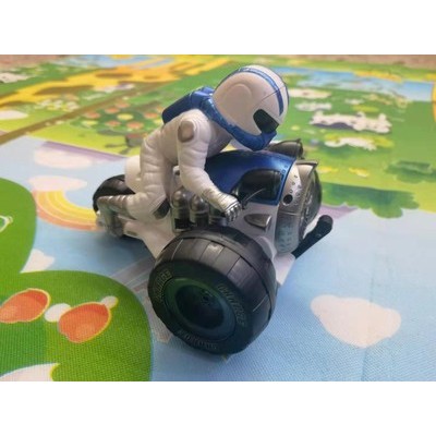 Đồ chơi Robot Xe Đua trẻ em có phát nhạc, phát sáng mẫu mới 2022 Boba Store - Tặng kèm pin