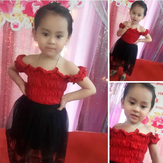 Áo trễ vai bé gái