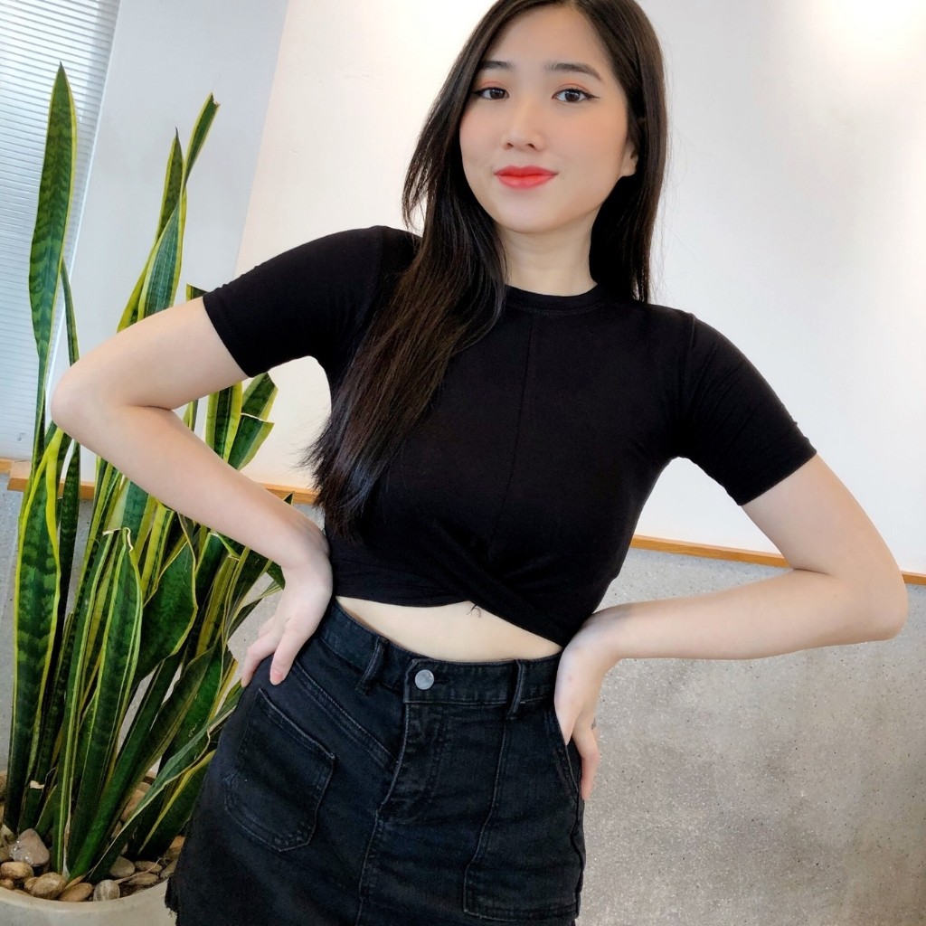 Áo Kiểu Croptop Xoăn Bụng Tay Ngắn, Chất Borip Lụa Dày Dặn Co Giản, Freesize 53kg, Ảnh Thật