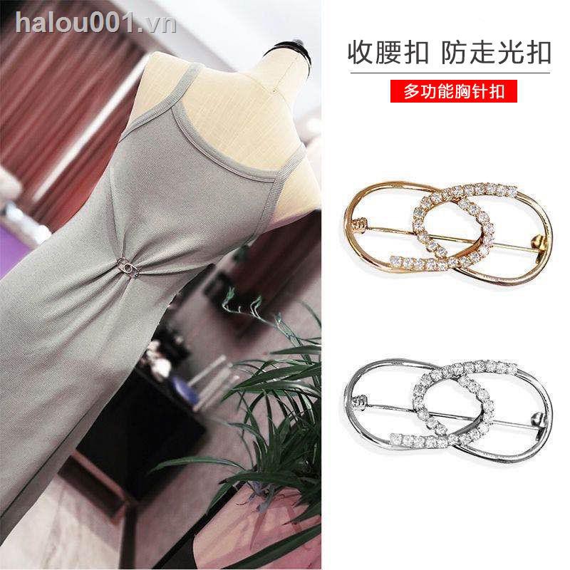 ✿Ready stock✿  skirt waist artifact brooch female anti-glare clip fixed clothes decoration waistline elegant high-end change small pin