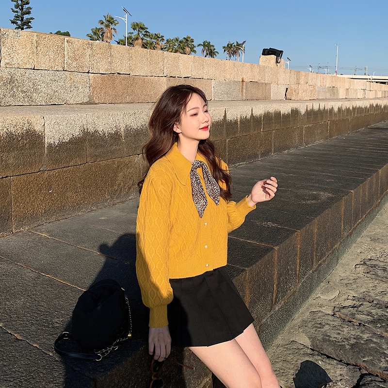 Áo Khoác Len Cổ Búp Bê Dáng Ngắn Phối Nút Cài Họa Tiết Kim Cương Phong Cách Ngọt Ngào Cho Nữ | BigBuy360 - bigbuy360.vn