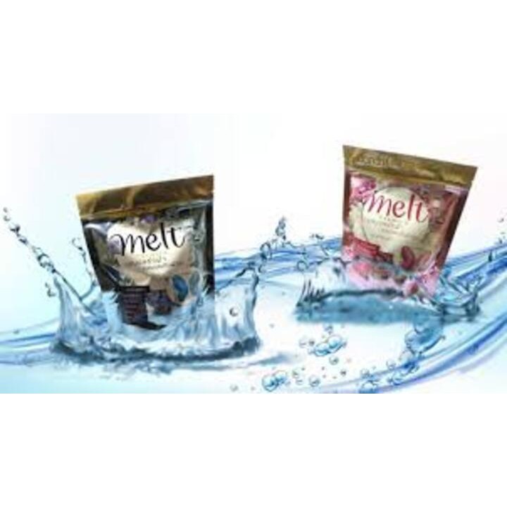 Viên Giặt Xả quần áo MELT túi xanh - Hàng Nội Địa Thái Lan - Túi 8 viên giặt xả 160gram