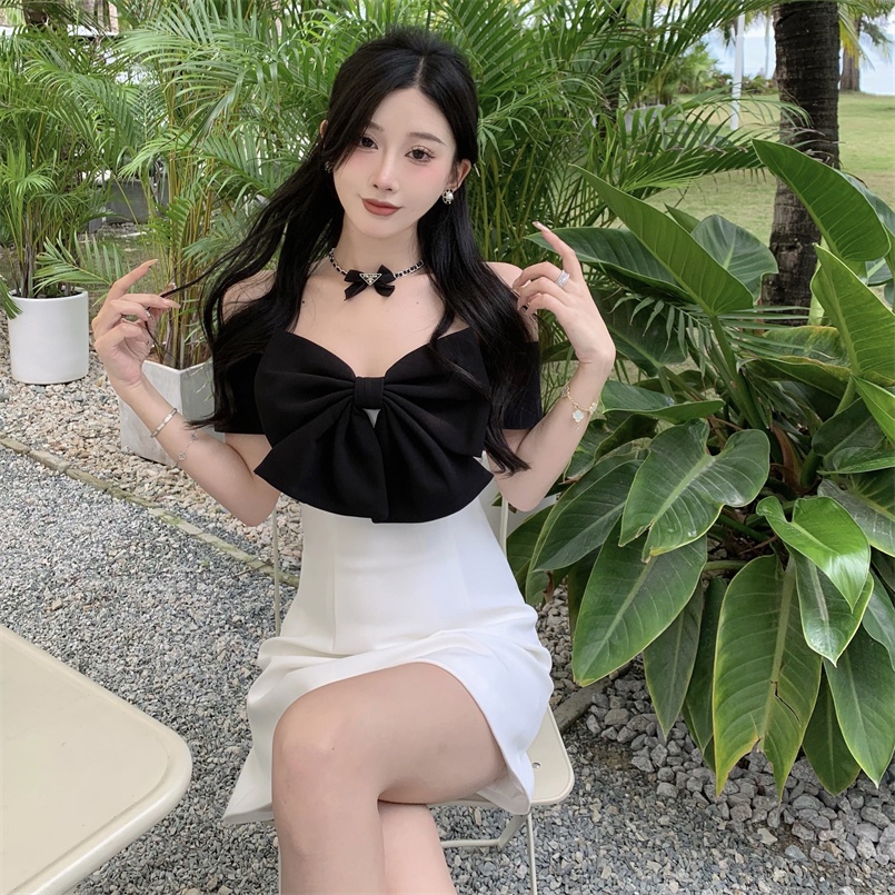 Đầm Váy Thiết Kế Trễ Vai Màu Kết Hợp Đen Trắng Chữ A Có Nơ Trước Ngực Phong Cách Hàn Quốc Phù Hợp Đi Tiệc Cưới Du Lịch | BigBuy360 - bigbuy360.vn