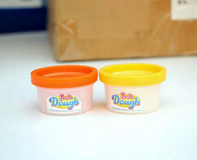 Đất nặn an toàn cho bé hãng Barbie Dough