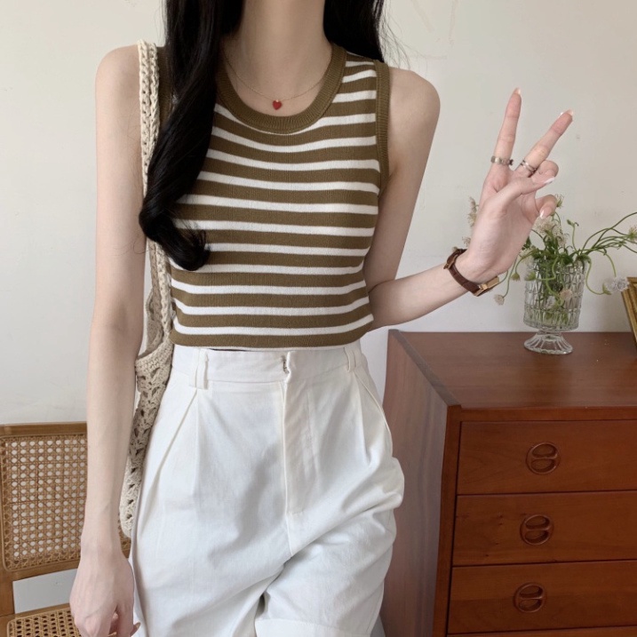 Áo croptop dệt kim  mongtoghi sát nách Áo ba lỗ kẻ ngang cổ tròn cổ yếm phong cách trẻ trung G-4-1 CS