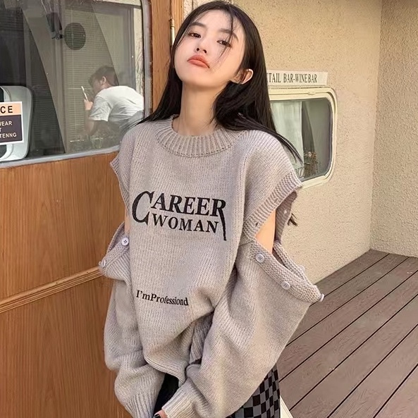 Áo sweater ZHELIHANGFEI dệt kim tay dài dáng rộng thiết kế hở cánh tay in chữ cá tính