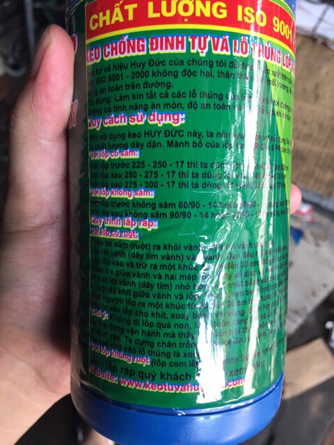 Keo Tự Vá Lốp loại 700Ml Siêu chống đinh