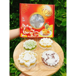 Bánh in nhân cốt dừa