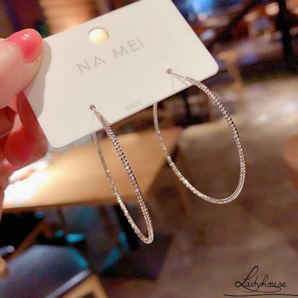 Bông tai hình tròn cỡ lớn màu sắc lấp lánh phong cách cá tính thời trang cho nữ