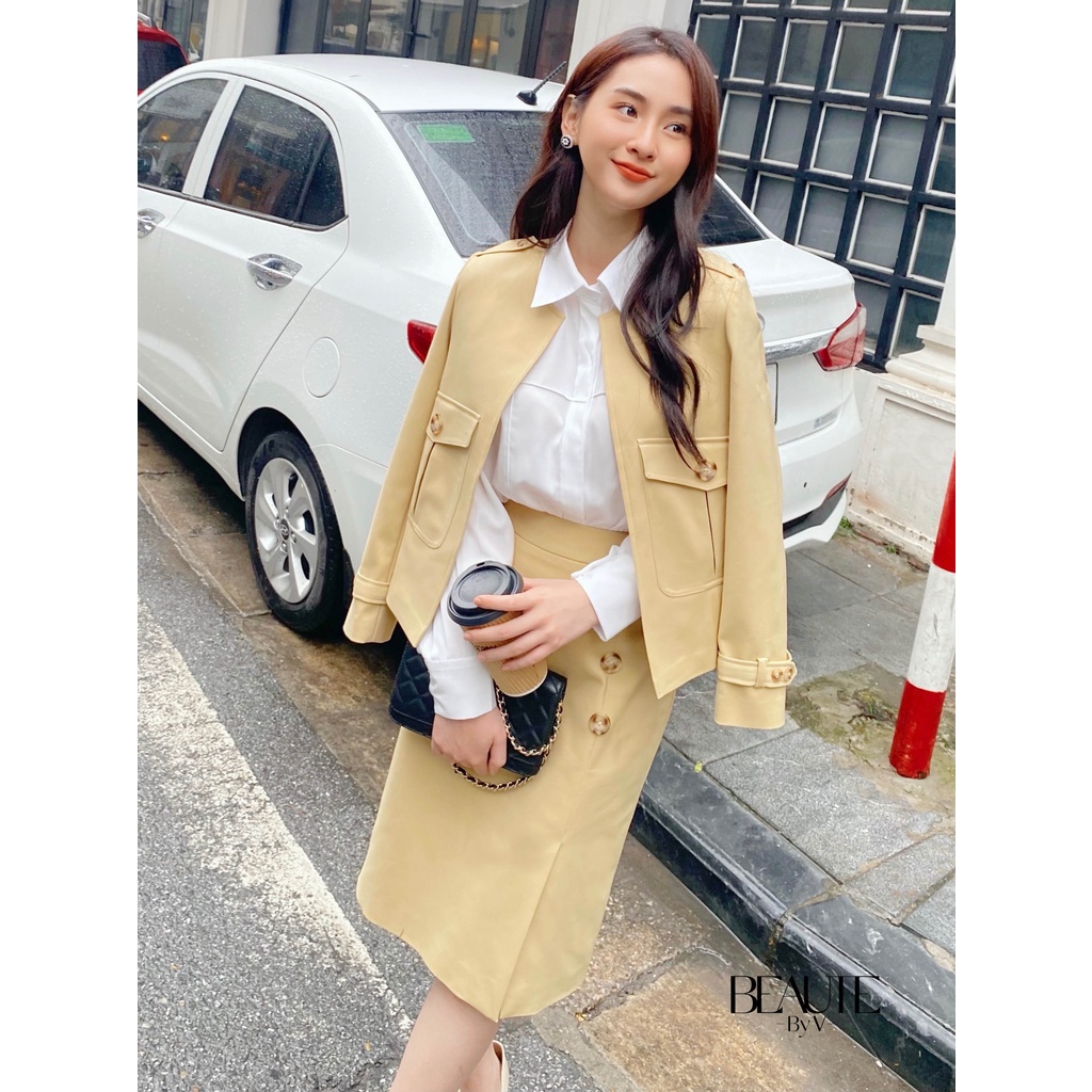 BEAUTEBYV - Áo Blazer túi ốp Berry | BigBuy360 - bigbuy360.vn