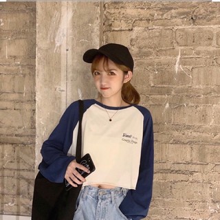 Áo crop top tay dài form rộng in chữ - hàng loại tốt giá tận xưởng kèm hình chụp thật - Bila House