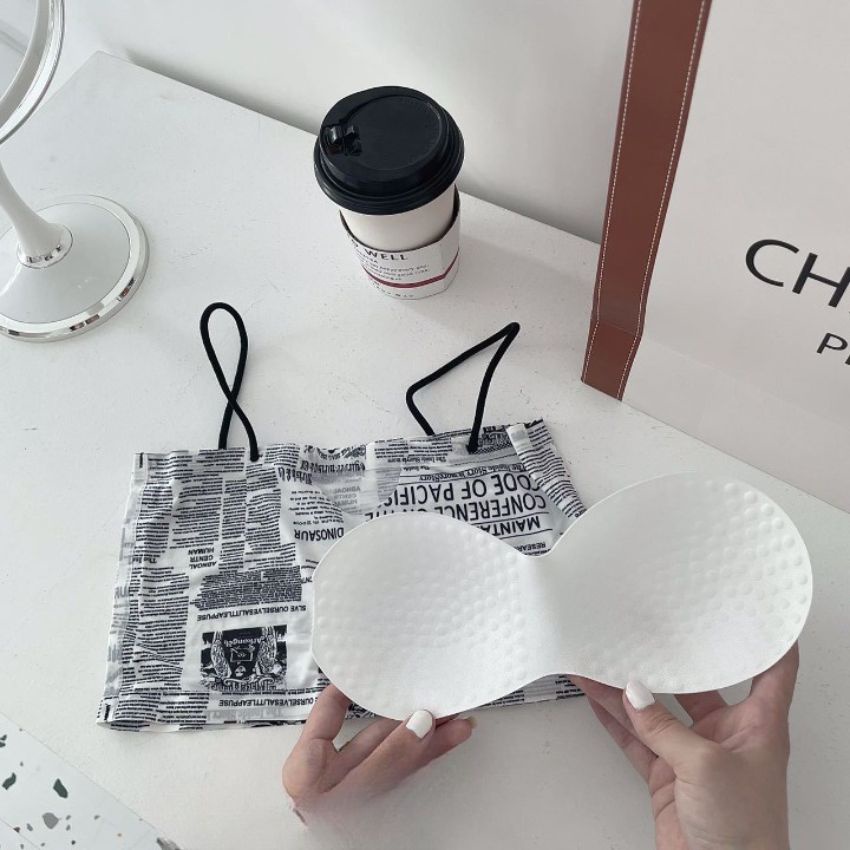 Áo bra nữ 2 dây chất su mặc cực mát và thoải mái, áo ngực đệm mút mỏng họa tiết báo chí đẹp phong cách cá tính - B835