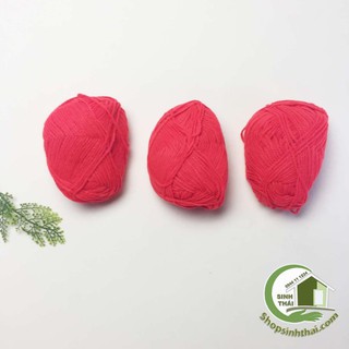 Len sợi đan móc màu đỏ