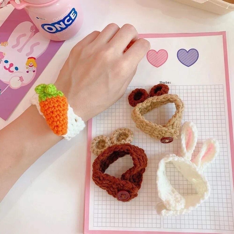 Vòng tay handmade hình thú xinh sắn, có thể kết hợp làm vòng đôi