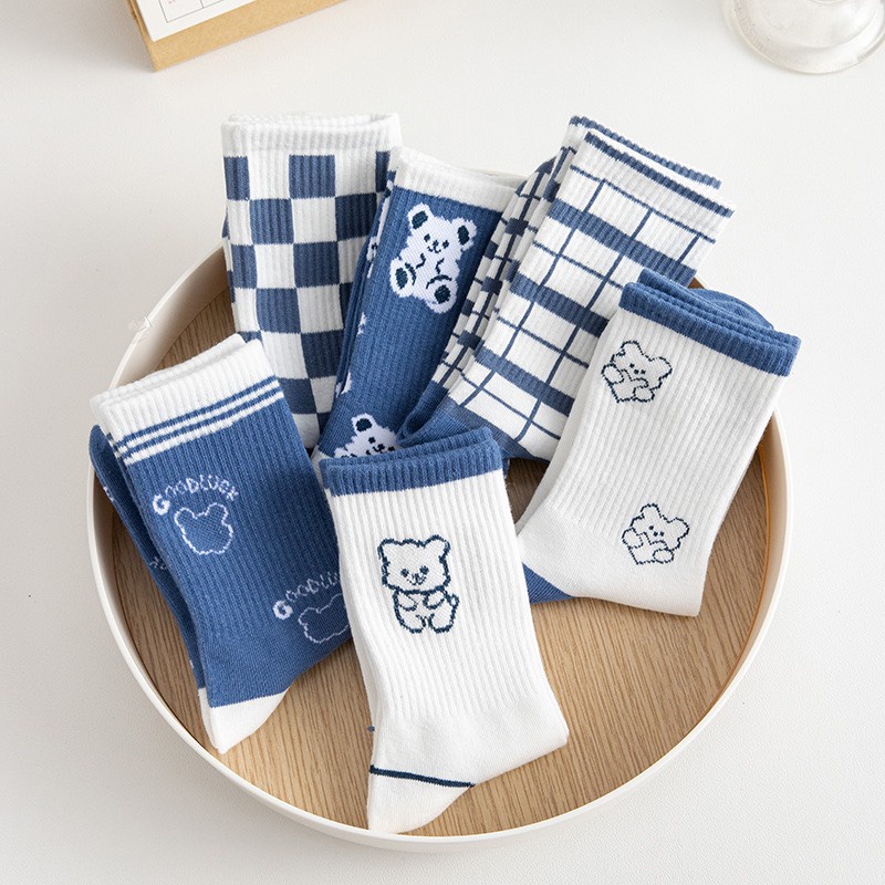 Tất Cao Cổ  Tone Xanh Dương Phong Cách Lilota Họa Tiết Dễ Thương
