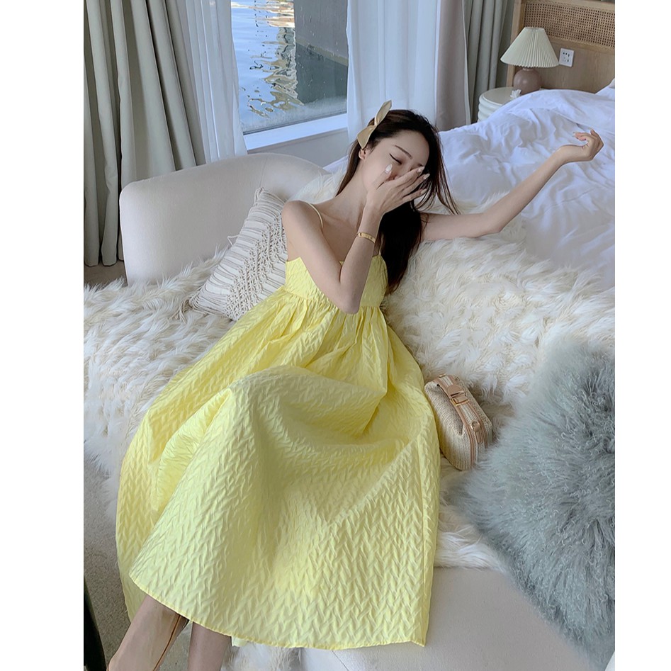Đầm hai dây dáng xòe màu vàng Korea