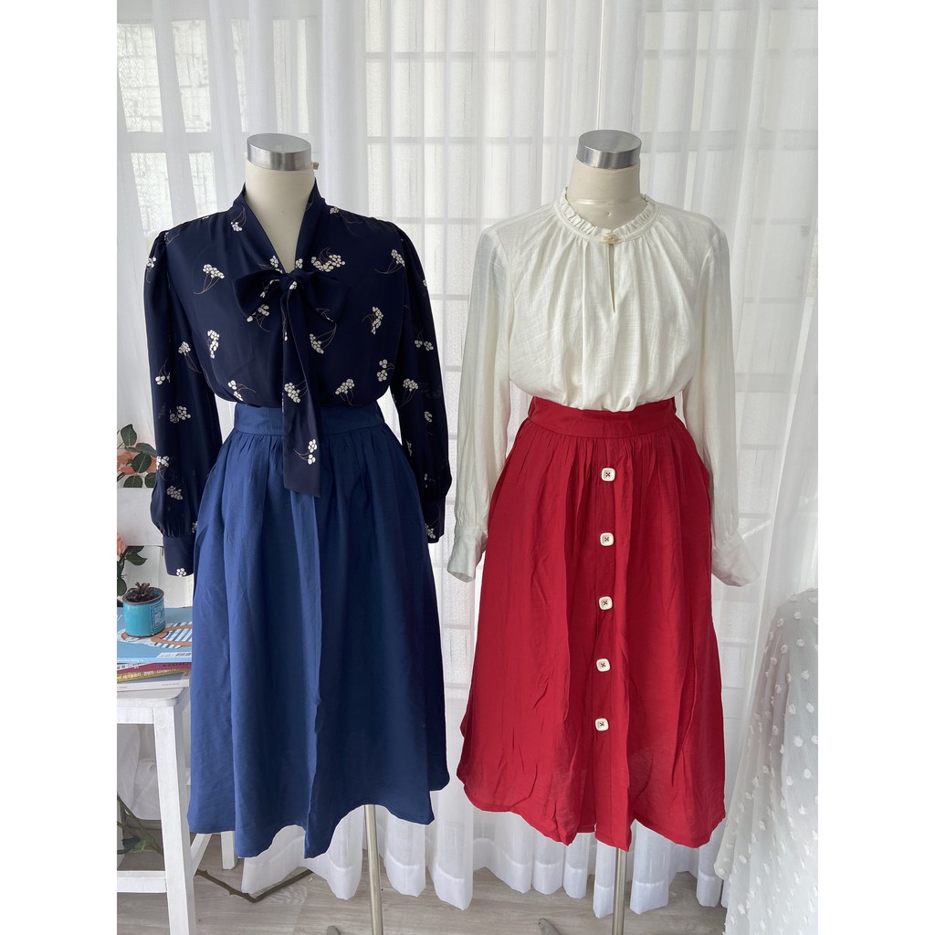 Chân váy dài hàng nút