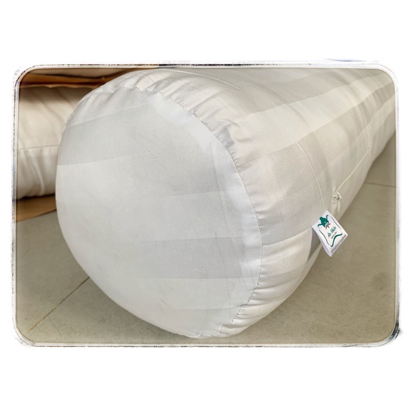 Gối ôm lông vũ nhân tạo (sản xuất thủ công)