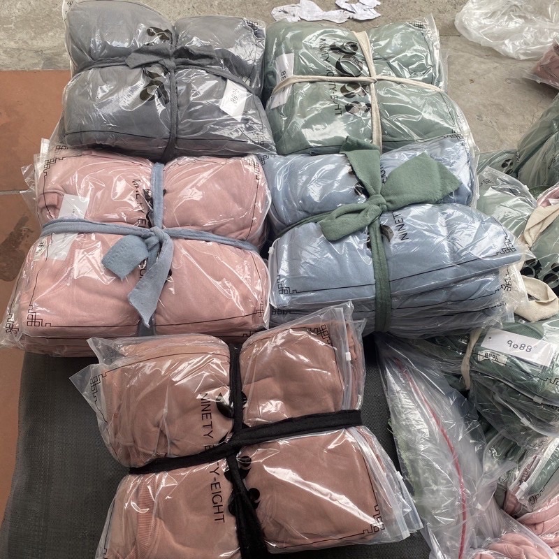 Áo sweater nỉ bông trơn-hang qchau loại 1