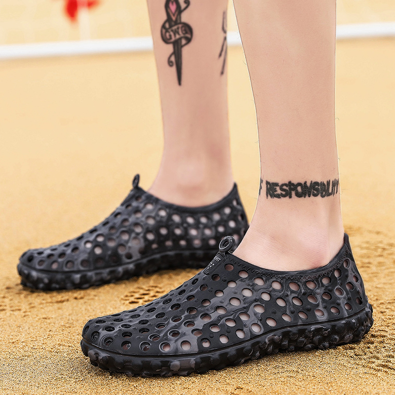 Giày Crocs Thoáng Khí Họa Tiết Rằn Ri Thời Trang Mùa Hè Cho Nam Size 39-45