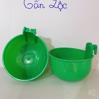 Máng Gáo Nhựa Dành Cho Chim Gà Bồ Câu