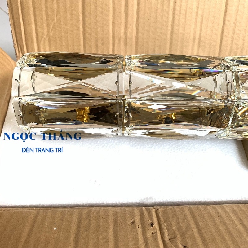 Đèn treo tường ốp tường pha lê cao cấp trang trí trong nhà cầu thang Led 18W 220V GT3029 Ngọc Thắng