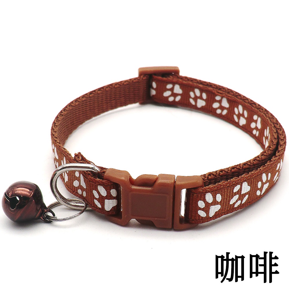 Vòng cổ lục lạc cho chó được làm bằng vải dù chất lượng cao thiết kế bền đẹp, làm cho vật nuôi của bạn đáng yêu