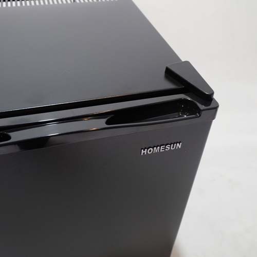 TỦ MÁT MINIBAR HOMESUN BCH-48A - DUNG TÍCH 48L - SẢN PHẨM CHÍNH HÃNG