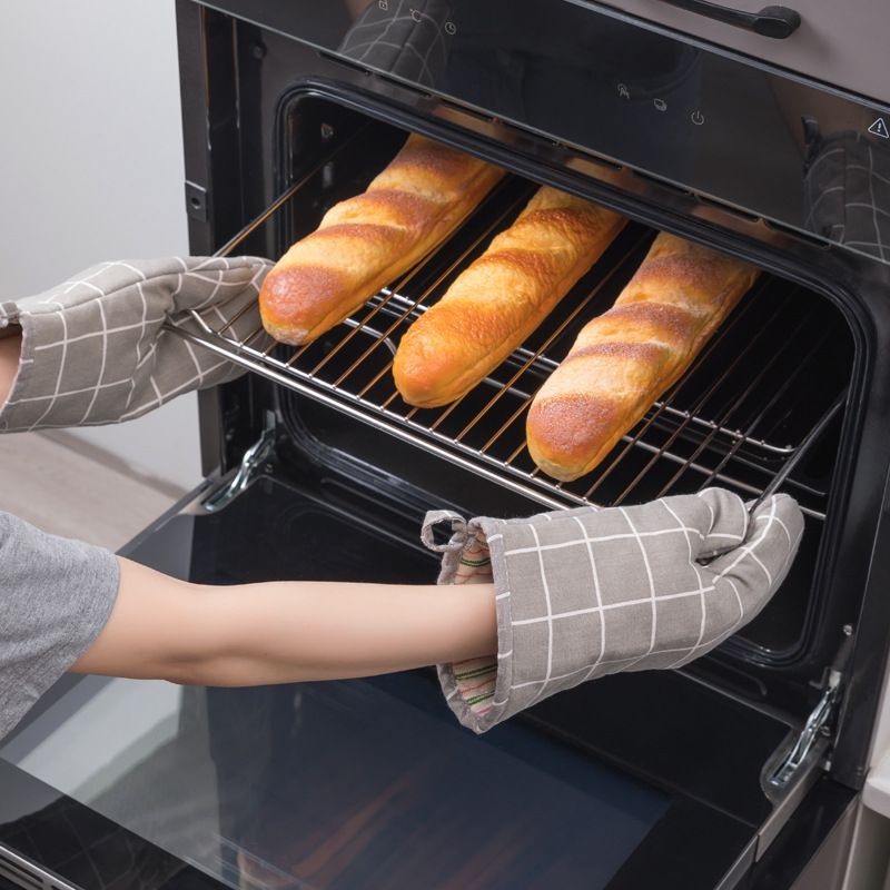 [Mã SKAMLSC164 giảm 10% tối đa 50K đơn 100K] Găng tay làm bếp chống nóng phong cách tối giản
