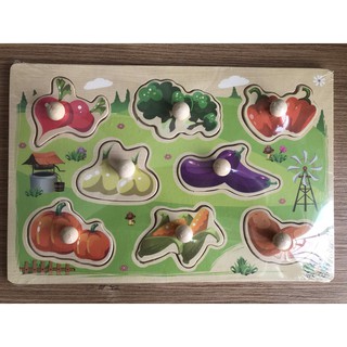 Bảng gỗ xếp hình có núm hình rau - củ - quả