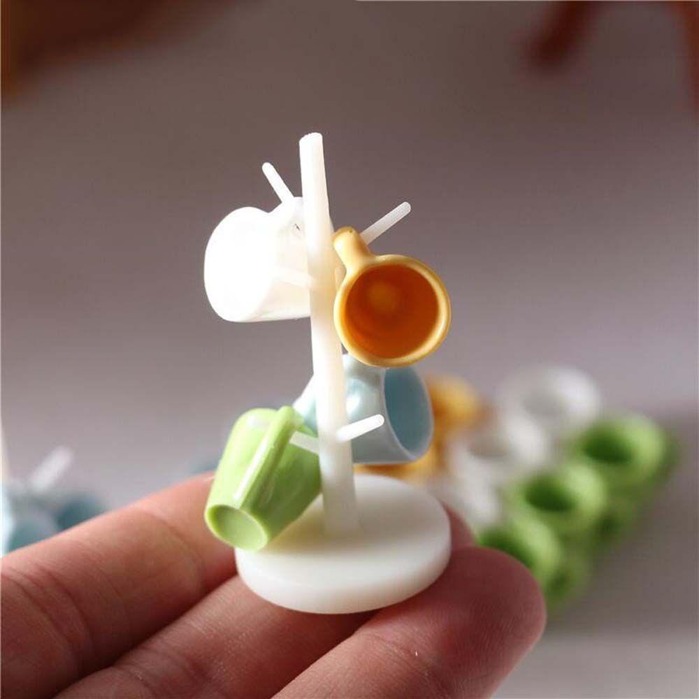 Giá Đỡ Ly Nước Mini Để Bàn Trang Trí Nhà Búp Bê