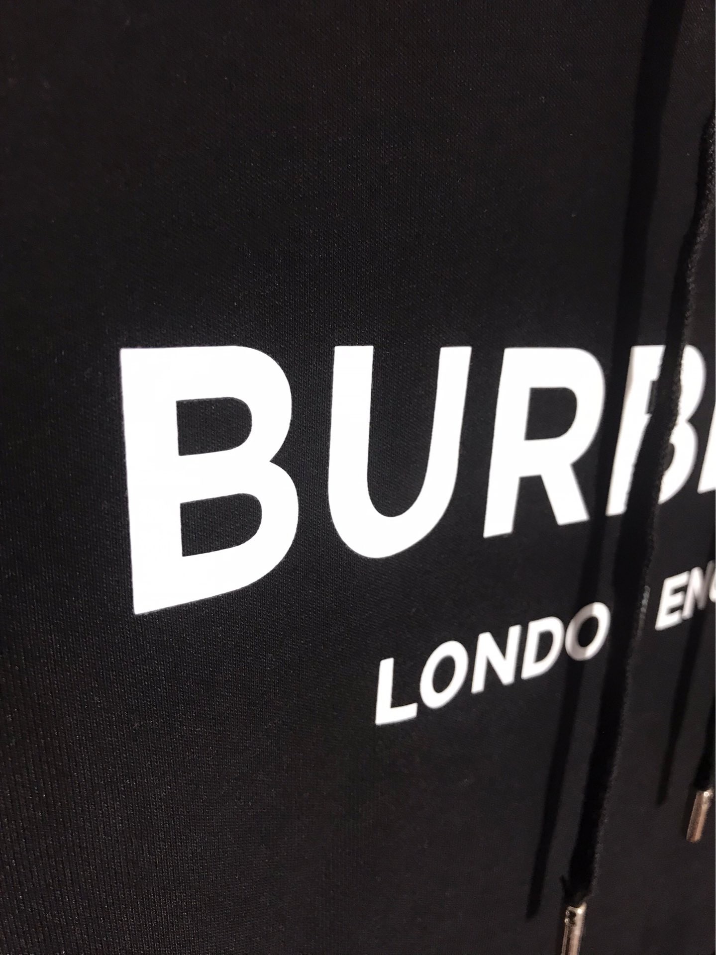 Burberr    Áo khoác nỉ cotton dài tay có mũ thời trang thu đông 2021 | BigBuy360 - bigbuy360.vn