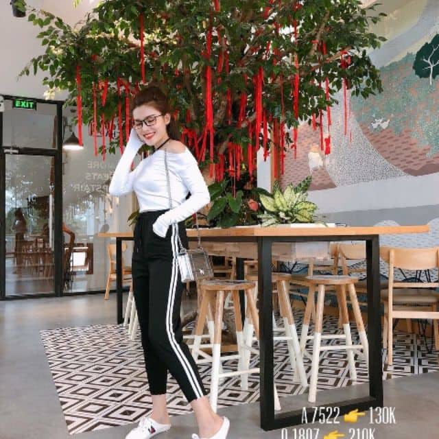 Quần Thể Thao Nữ Jogger 2 Sọc