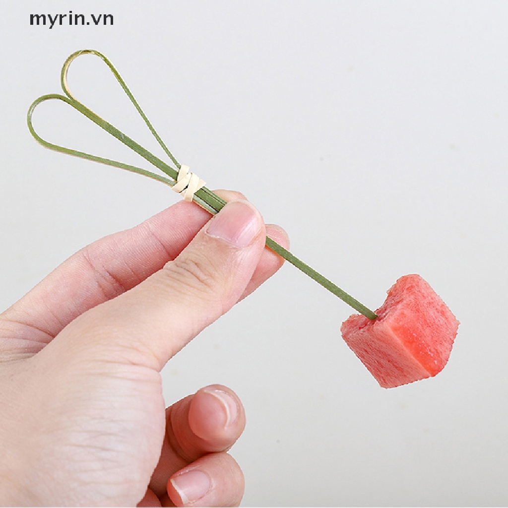 Set 100 Xiên Gỗ Tre Ăn Trái Cây / Cocktail Dùng Một Lần