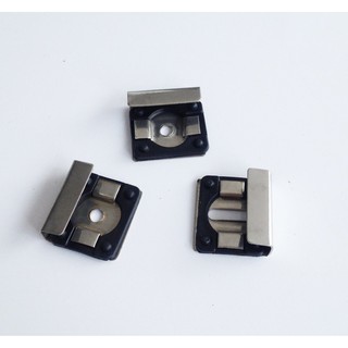 Kẹp gương treo nhà tắm ( 1 bộ gồm 3 cái)