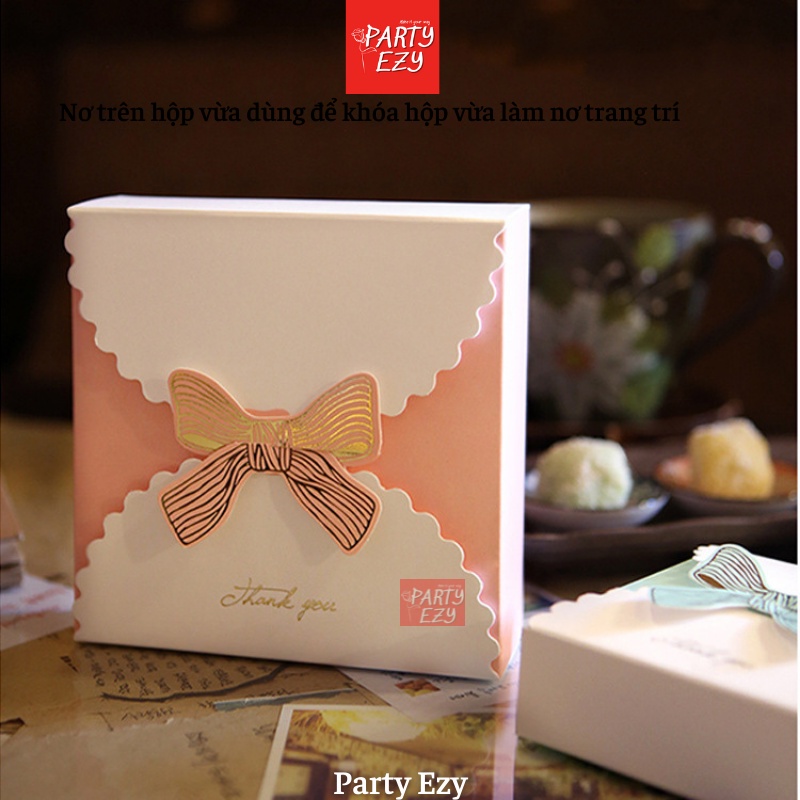 HỘP GIẤY ĐỰNG BÁNH HÌNH NƠ XINH XẮN -2 MÀU HỒNG XANH