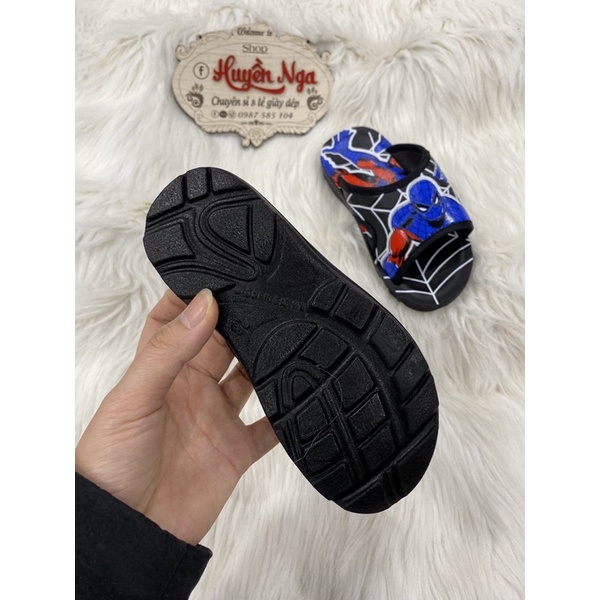 Dép lê bé trai siêu nhân nhện size 25-36 dép da pu