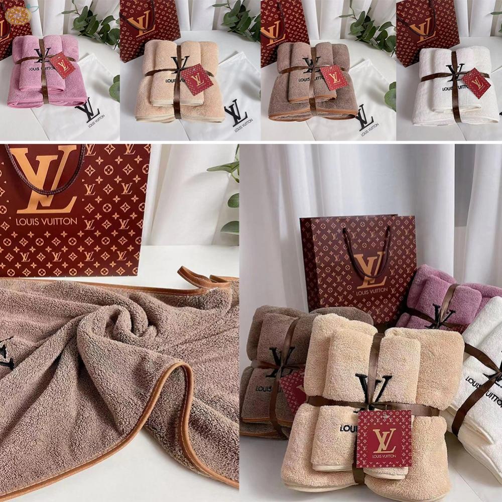 【VARSTR】LV Bath Towel Blanket Quilt Coral Fleece Bed Sheet Dormitory Luxury Fashion Trend  Premium Packaging holiday gift