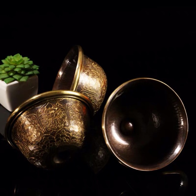 Chén cúng không chân đồng Nepal 3” - Vẽ vàng