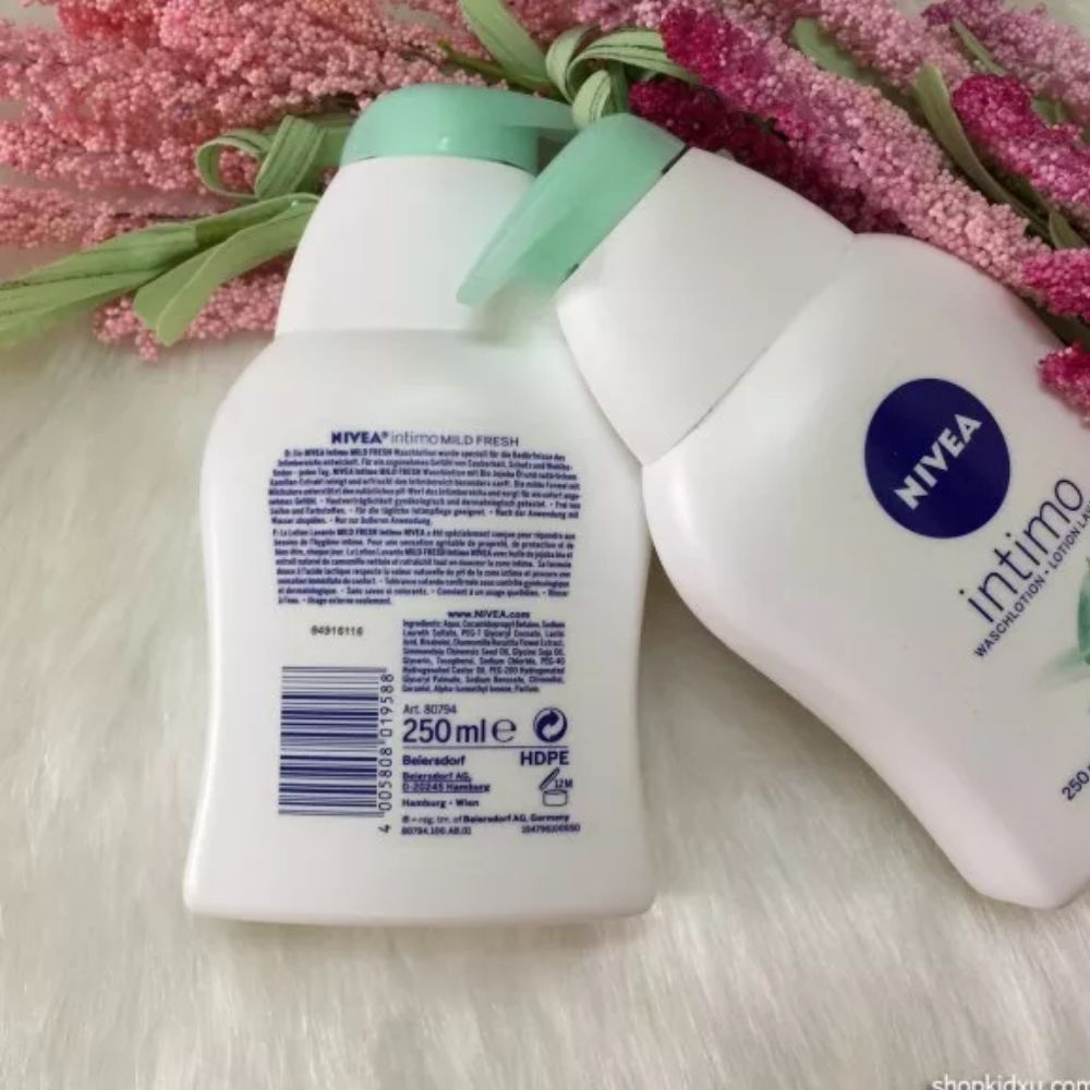 Dung dịch vệ sinh phụ nữ Nivea Intimo Mild Fresh 250ml, Hàng nội địa Đức - Shop Lavenic