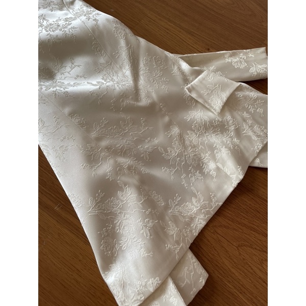 Áo blazer 2hand Korea hiệu Betty size S-M