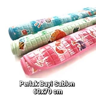 Tấm khăn ướt in họa tiết xinh xắn chất lượng cao cho bé