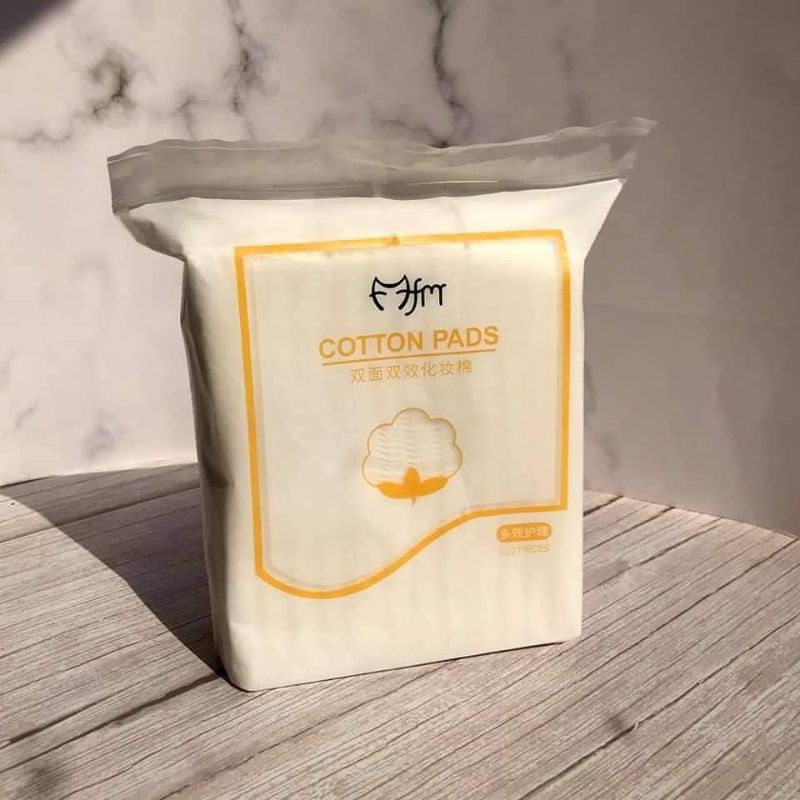 Bông tẩy trang 3 lớp Cotton Pads túi 222 miếng CPM1