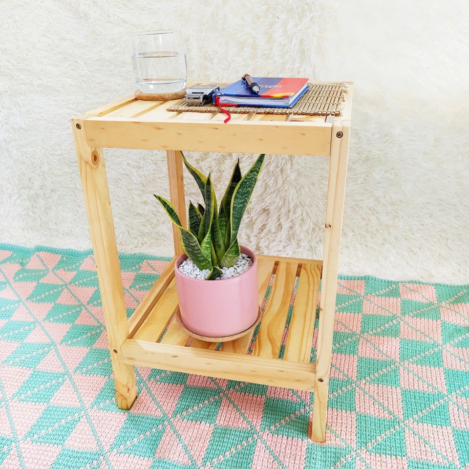 Kệ đầu giường gỗ thông hiện đại - K02 - Homevuive | BigBuy360 - bigbuy360.vn