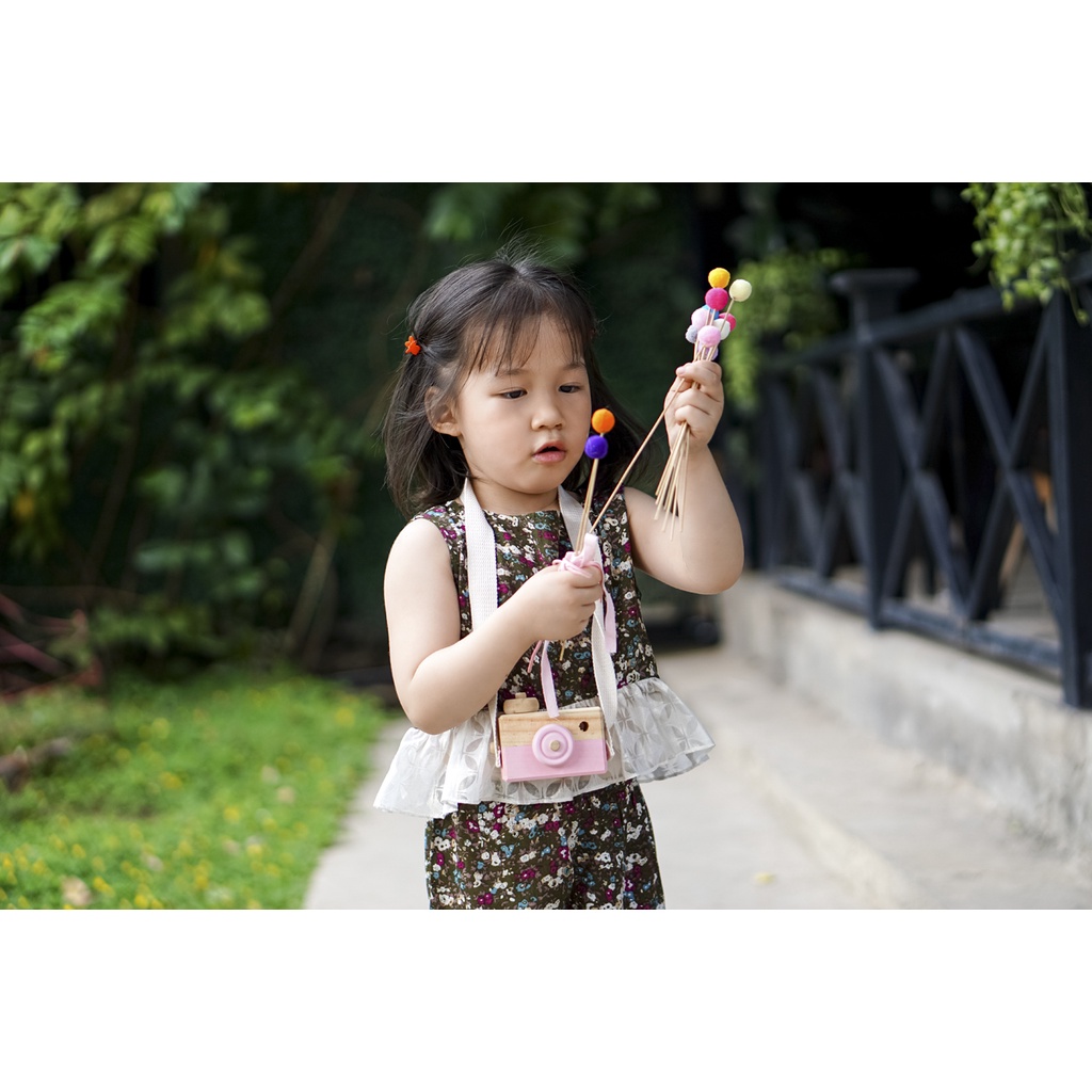 Set bộ bé gái áo croptop quần ngắn hoa nhí Thời trang trẻ em WINKIDS chuyên quần áo bé