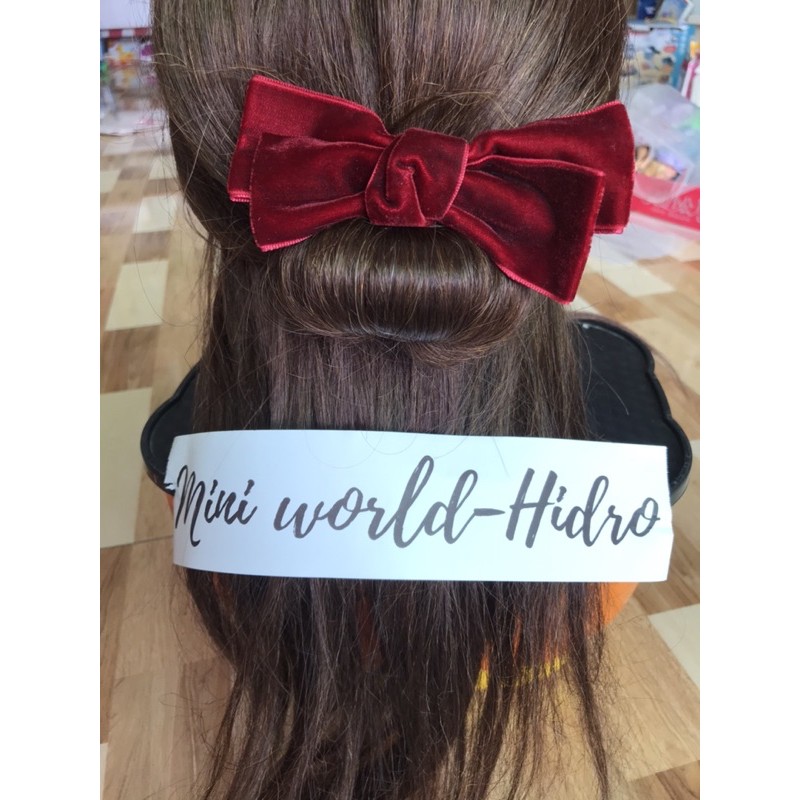 Thanh cột búi tóc hỗ trợ tạo kiểu tóc phong cách Hàn Quốc.