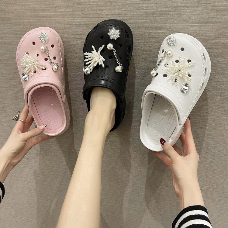 Dép Cross Đế Cao 7cm Kèm Phụ Kiện Sticker Dây Xích Ngọc Chấu Báu Cực Đẹp - Hàng Cao Cấp