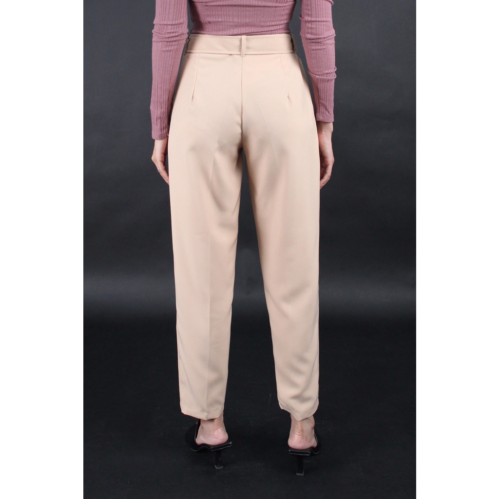 Q8790 - Quần tây Zara Basic kèm thắt lưng kiểu, trơn