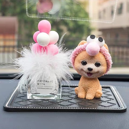 Set cún yêu trang trí taplo ô tô làm từ nhựa, đầu lắc lư khi xe di chuyển cực cute