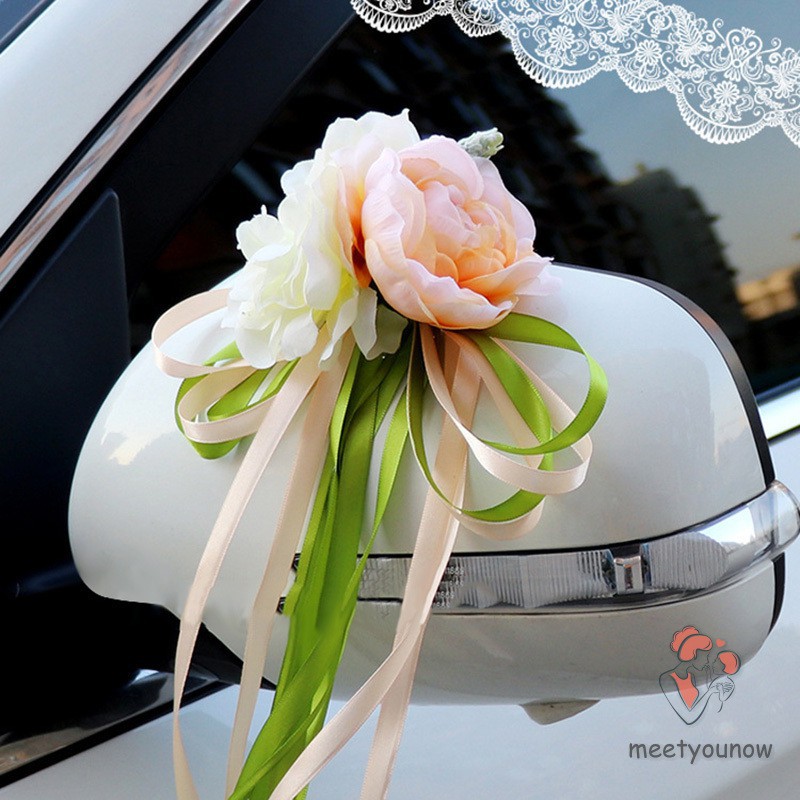 Hoa trang trí phối ruy băng lụa gắn kính xe hơi tiện dụng cho đám cưới